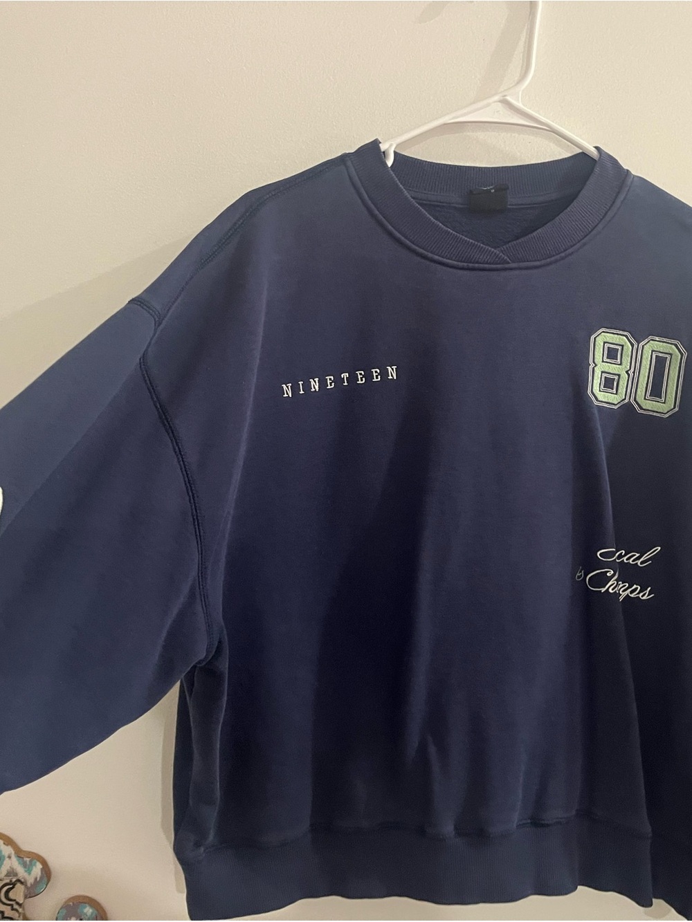 Nineteen 80 Navy Crewneck Sweatshirt - Unbranded